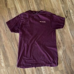 Men’s Columbia graphic T shirt, size medium, maroon
